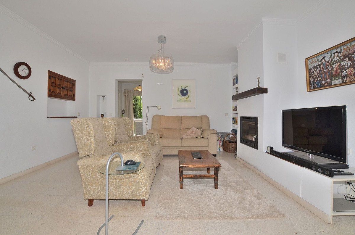 3 Bed Detached Villa in Benalmadena Costa
