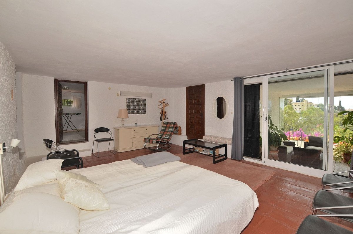 3 Bed Detached Villa in Benalmadena Costa