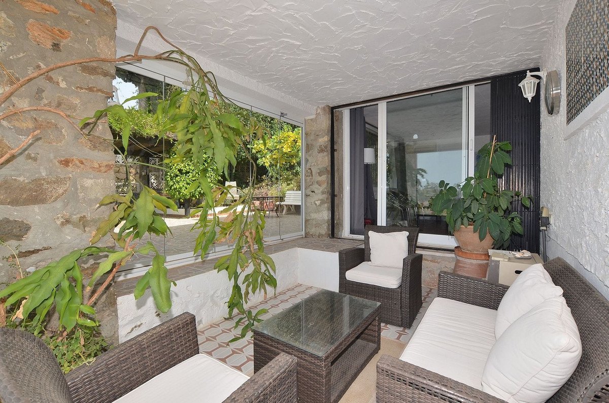 3 Bed Detached Villa in Benalmadena Costa