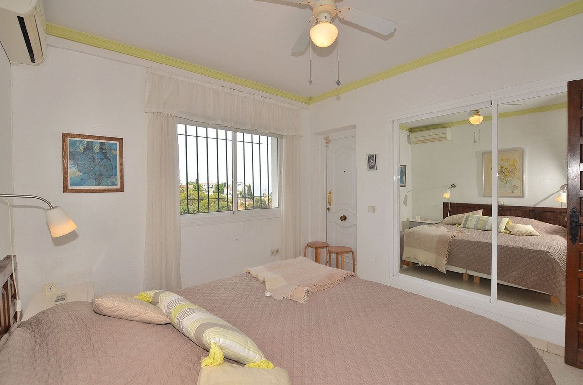 3 Bed Detached Villa in Benalmadena Costa