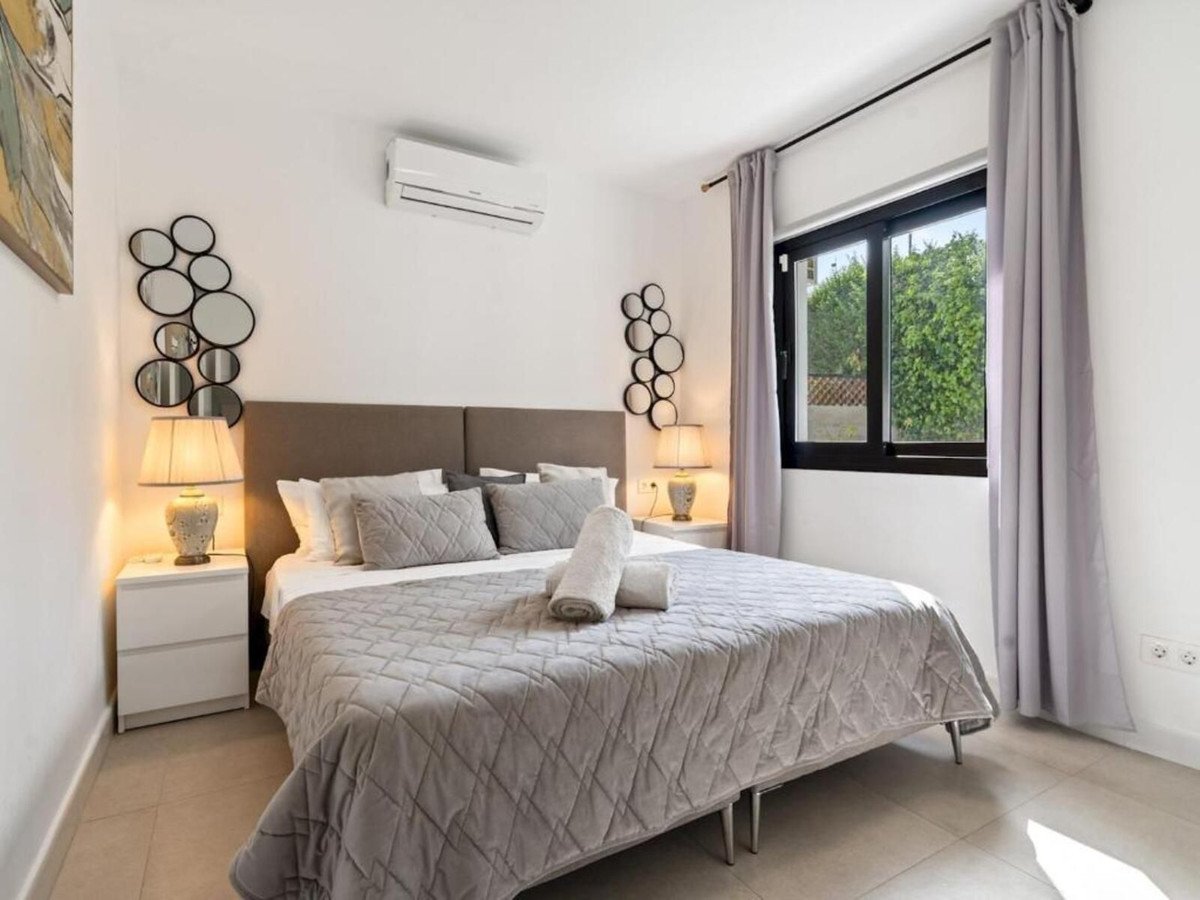 6 Bed Detached Villa in Marbella