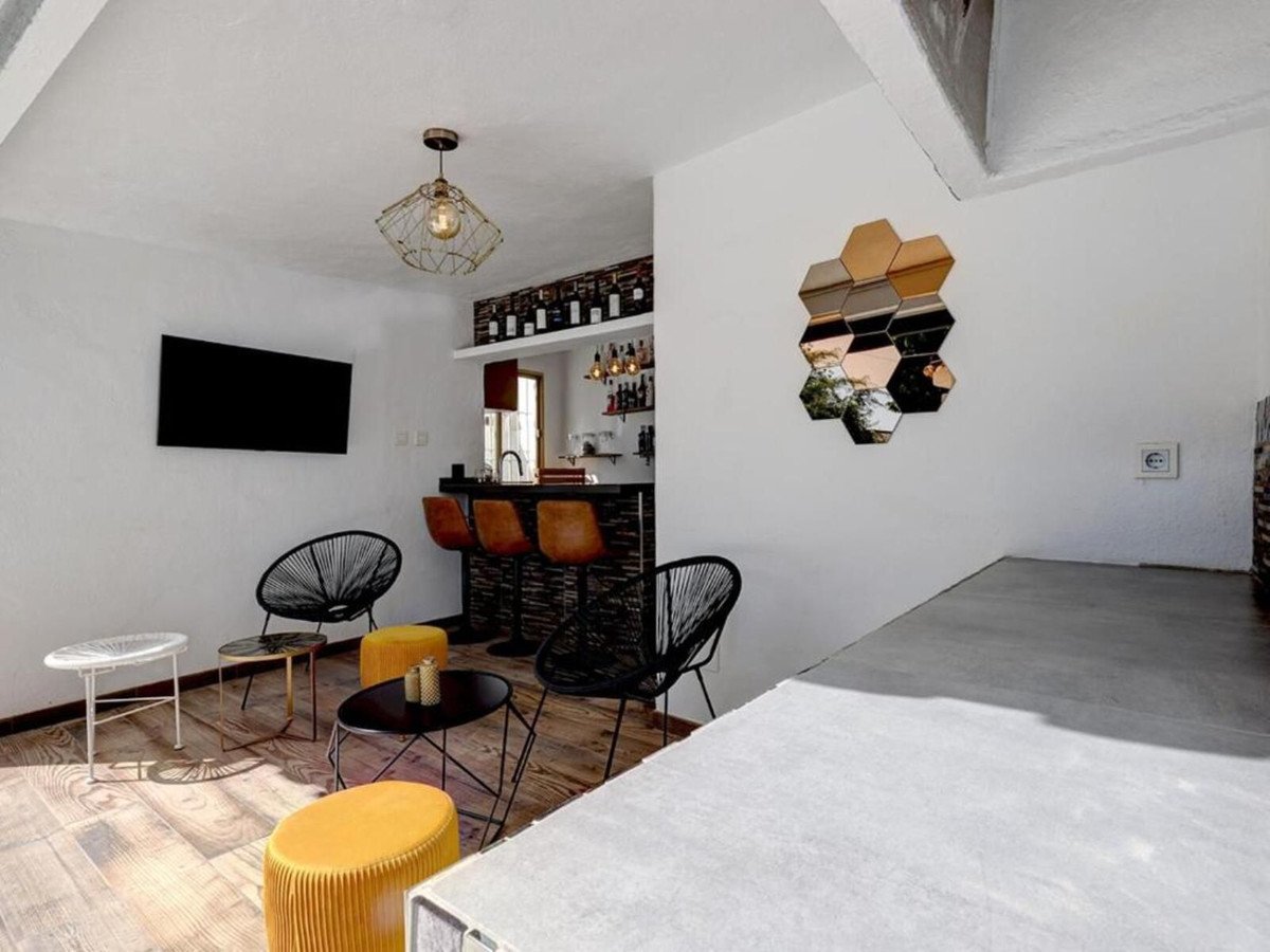 6 Bed Detached Villa in Marbella