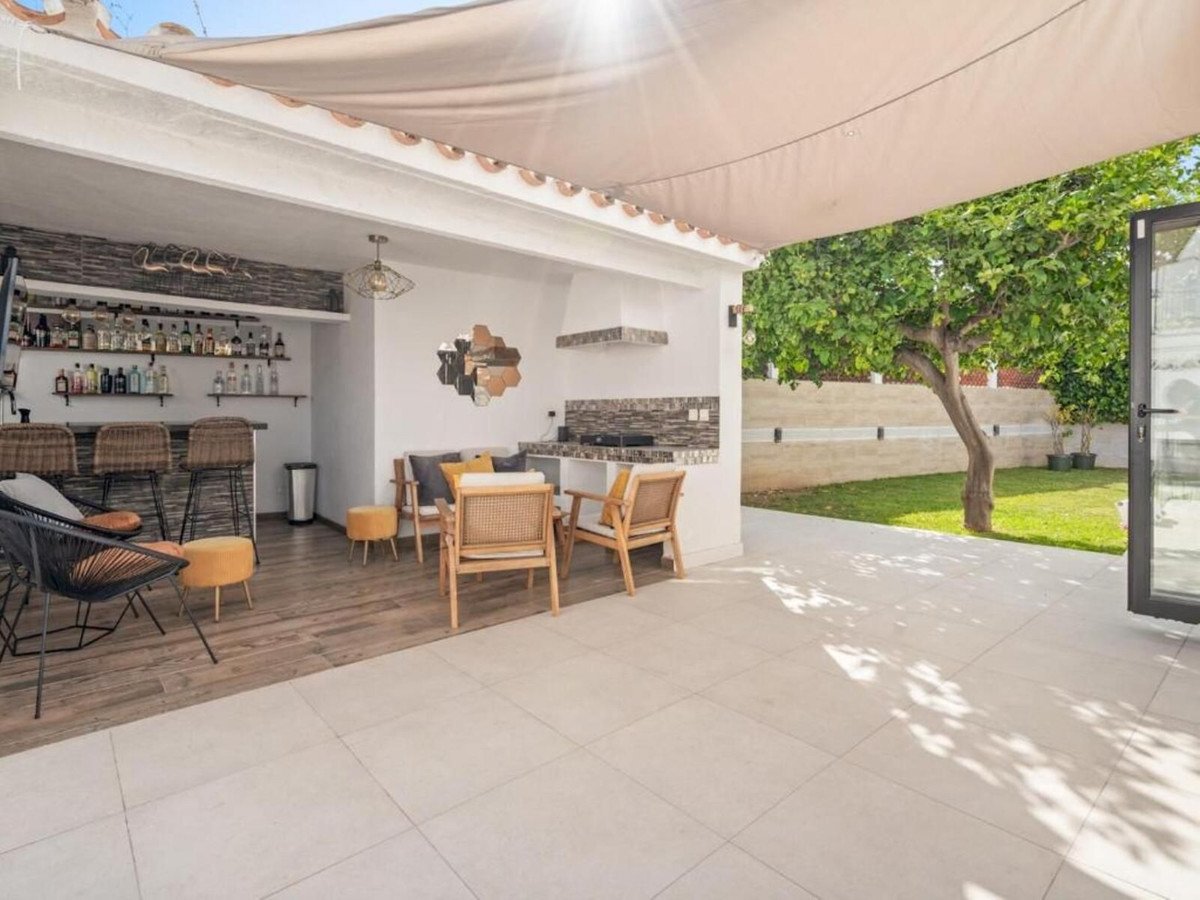 6 Bed Detached Villa in Marbella