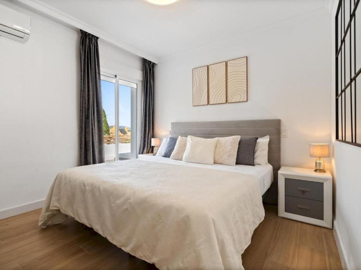6 Bed Detached Villa in Marbella