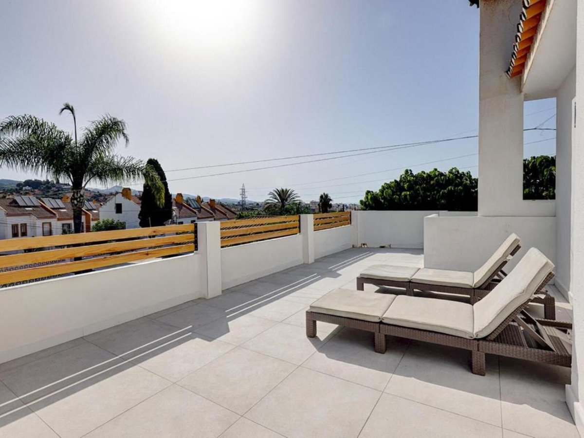 6 Bed Detached Villa in Marbella