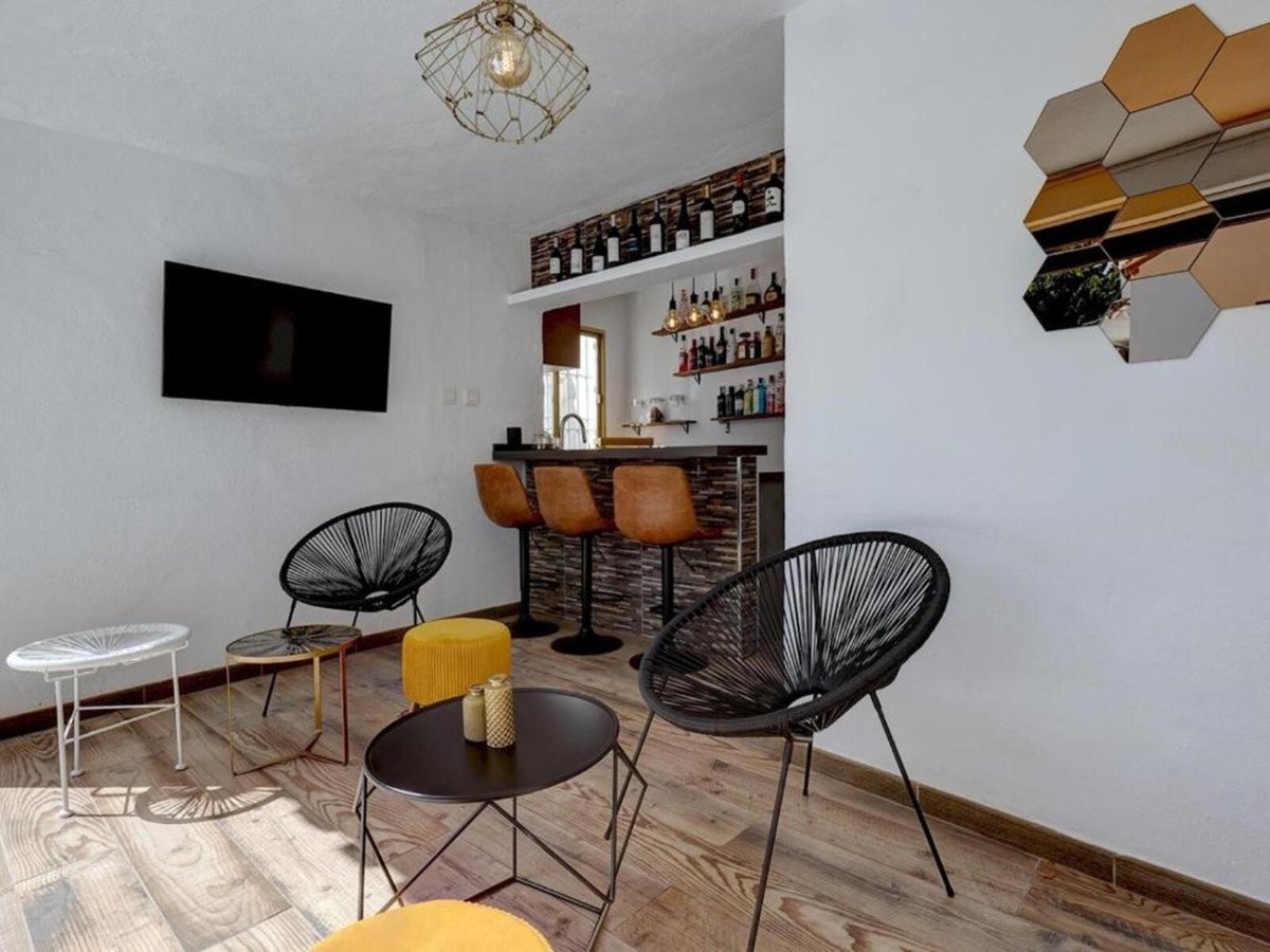 6 Bed Detached Villa in Marbella