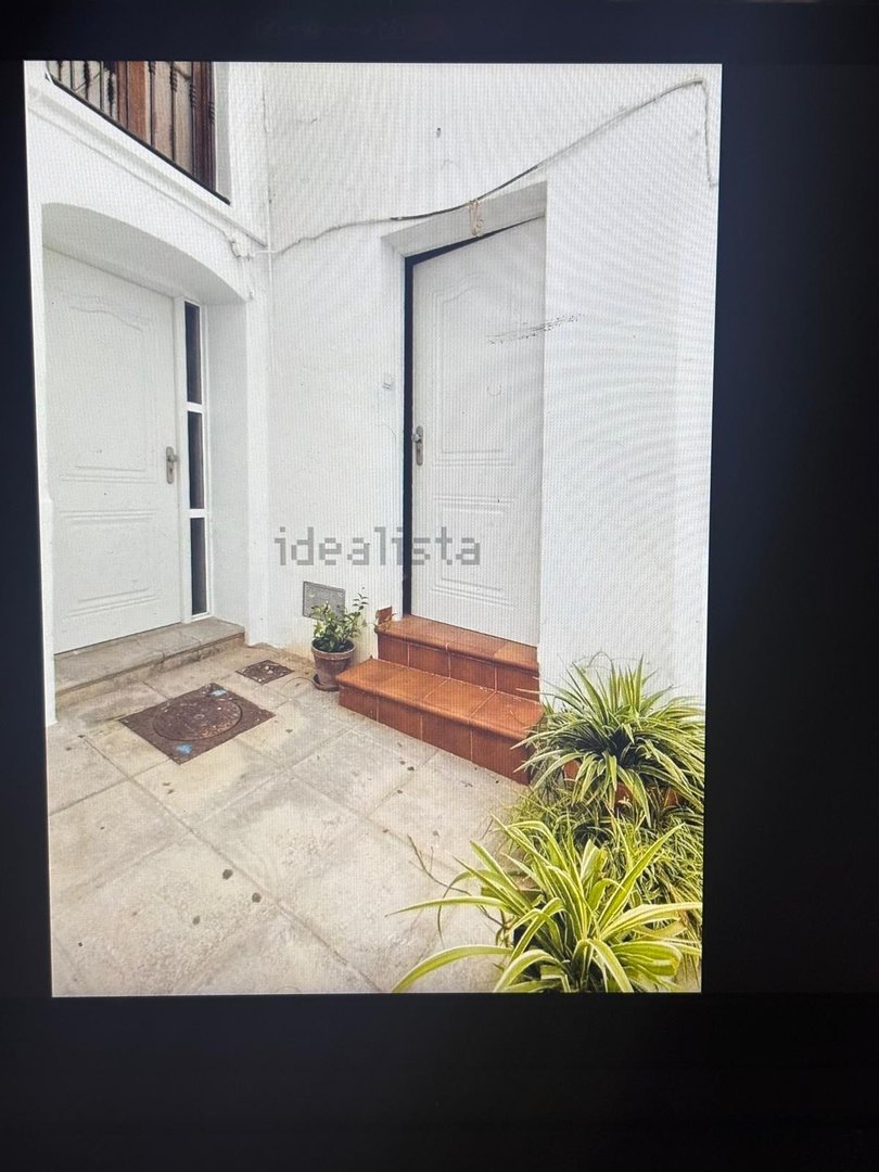 5 Bed Semi-Detached House in Cómpeta
