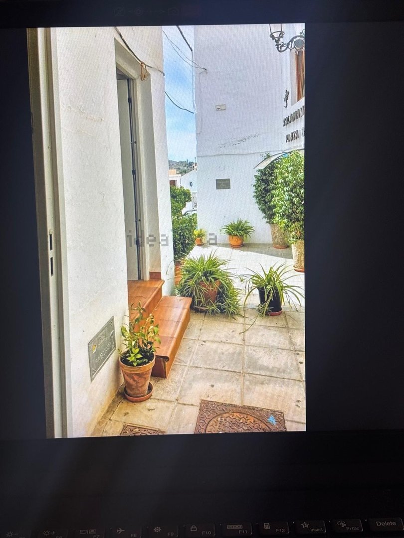 5 Bed Semi-Detached House in Cómpeta