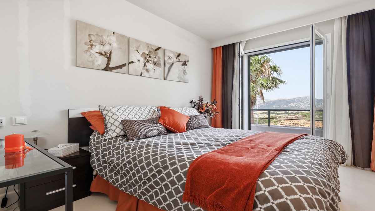 3 Bed Middle Floor Apartment in Doña Julia