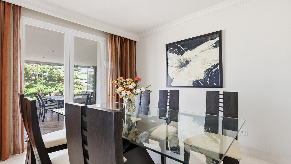 3 Bed Middle Floor Apartment in Doña Julia
