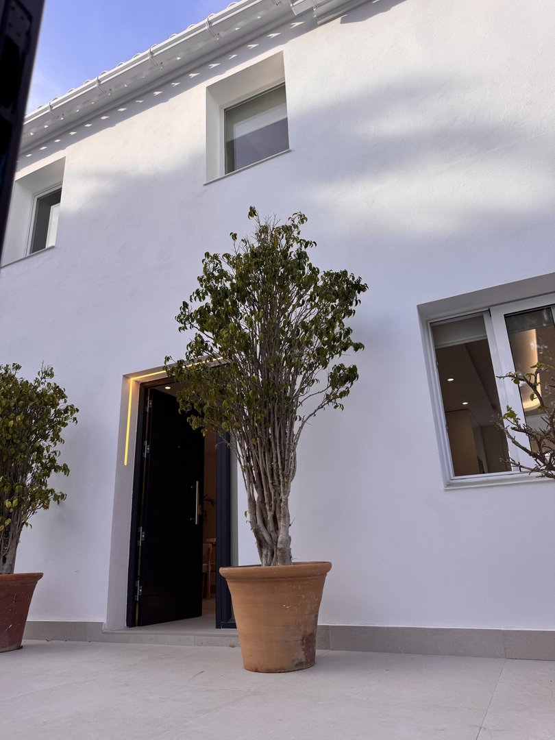 3 Bed Semi-Detached House in Guadalmina Alta