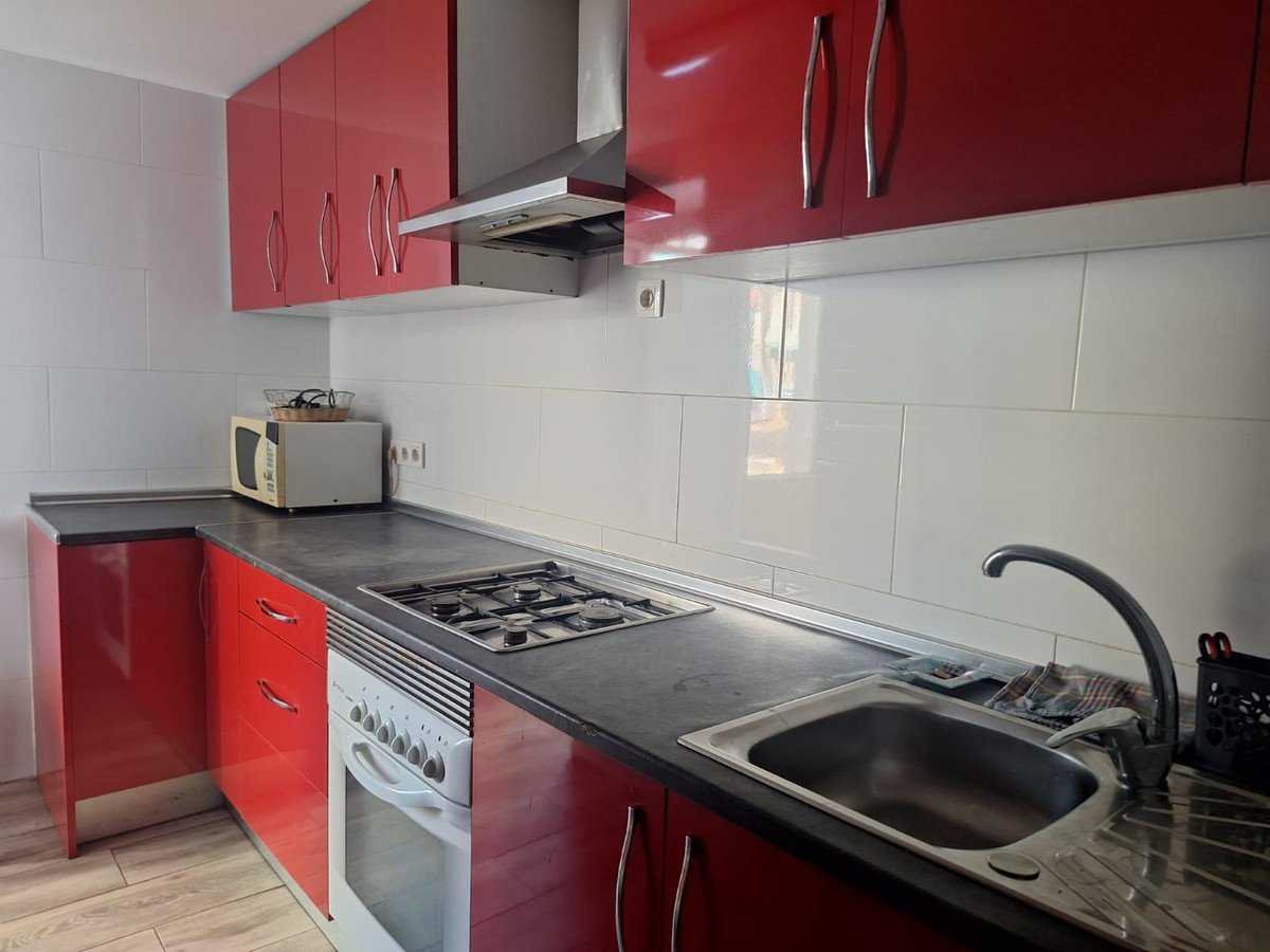 3 Bed Middle Floor Apartment in Alicante