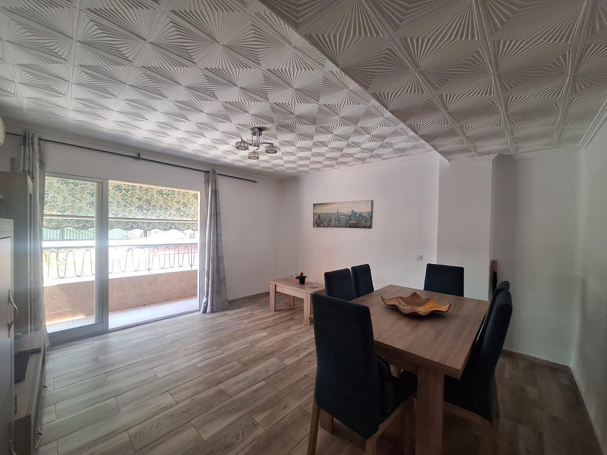 3 Bed Middle Floor Apartment in Alicante