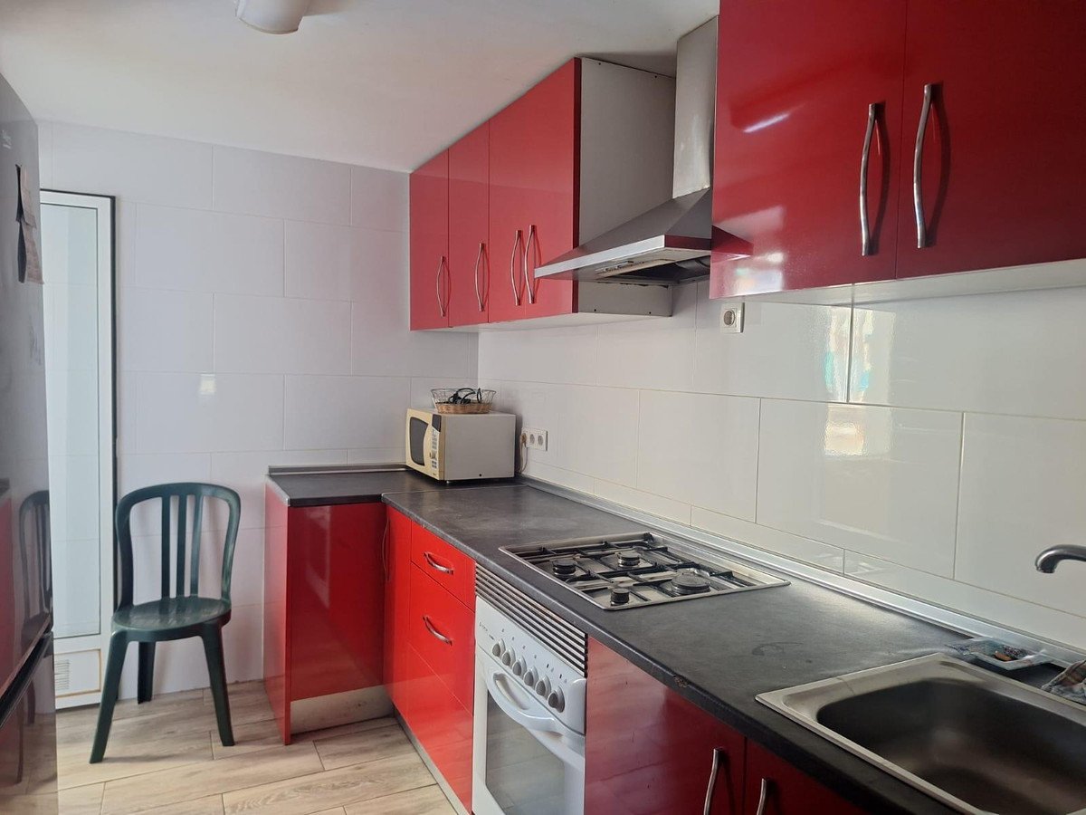 3 Bed Middle Floor Apartment in Alicante