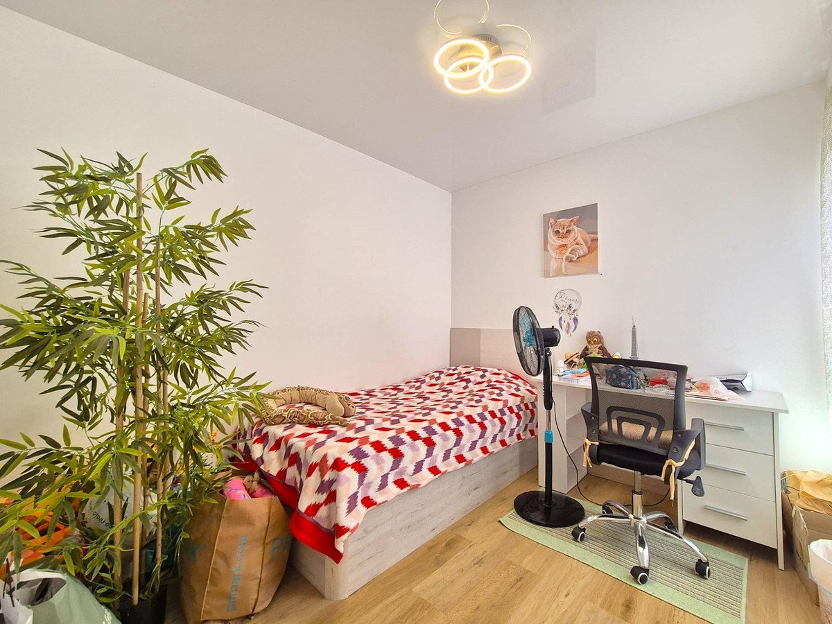 2 Bed Middle Floor Apartment in Alicante
