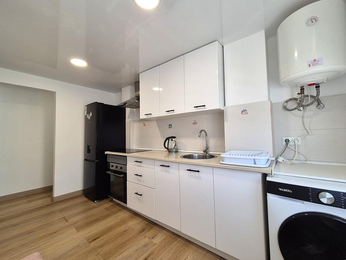 2 Bed Middle Floor Apartment in Alicante
