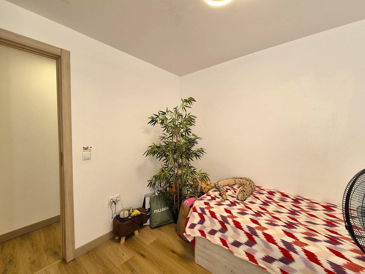 2 Bed Middle Floor Apartment in Alicante