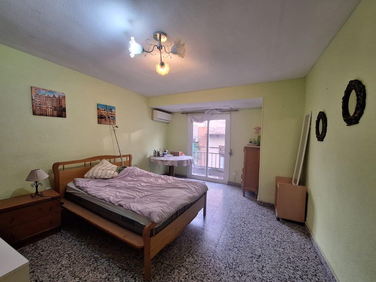 3 Bed Middle Floor Apartment in Alicante