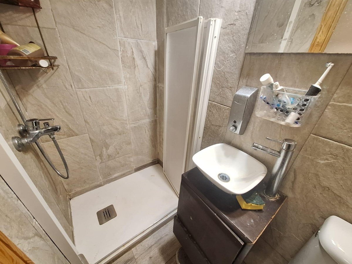 3 Bed Middle Floor Apartment in Alicante