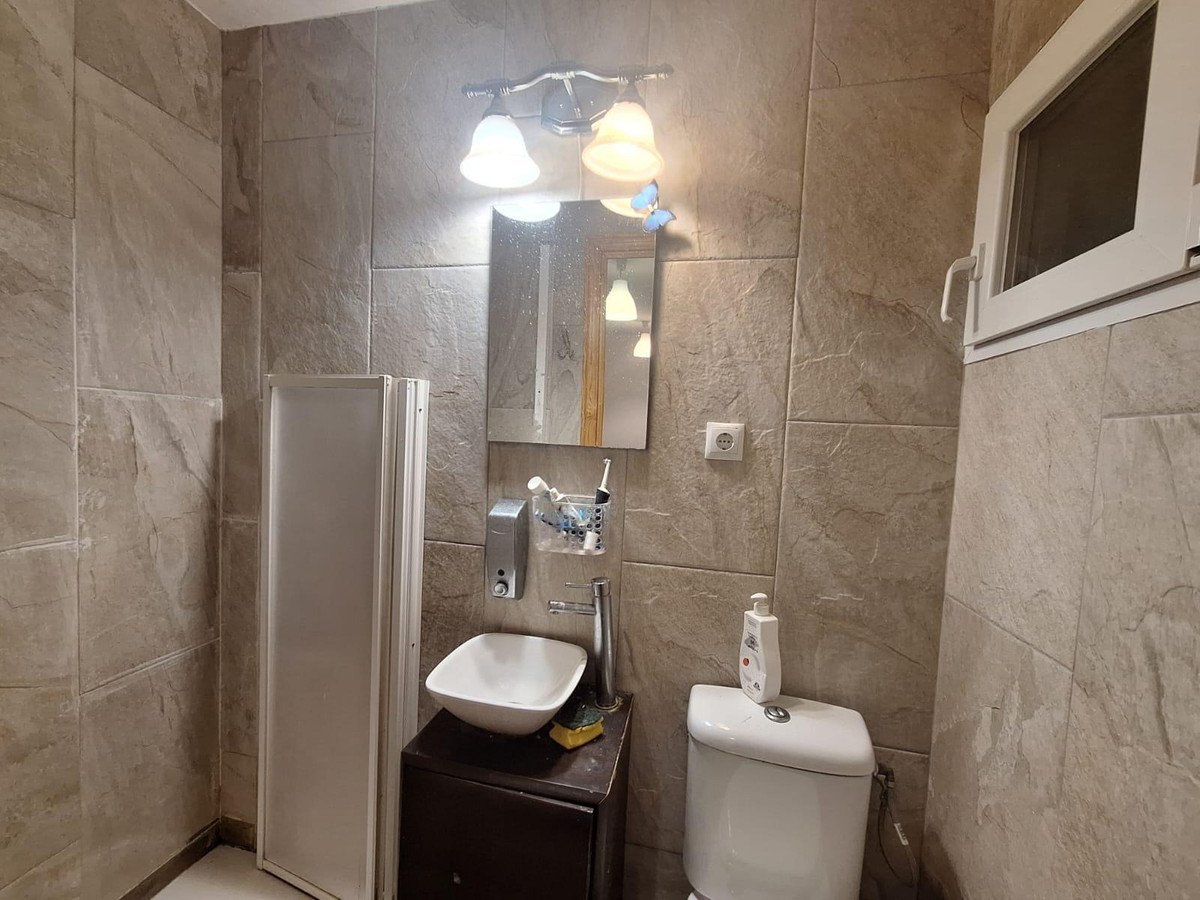 3 Bed Middle Floor Apartment in Alicante