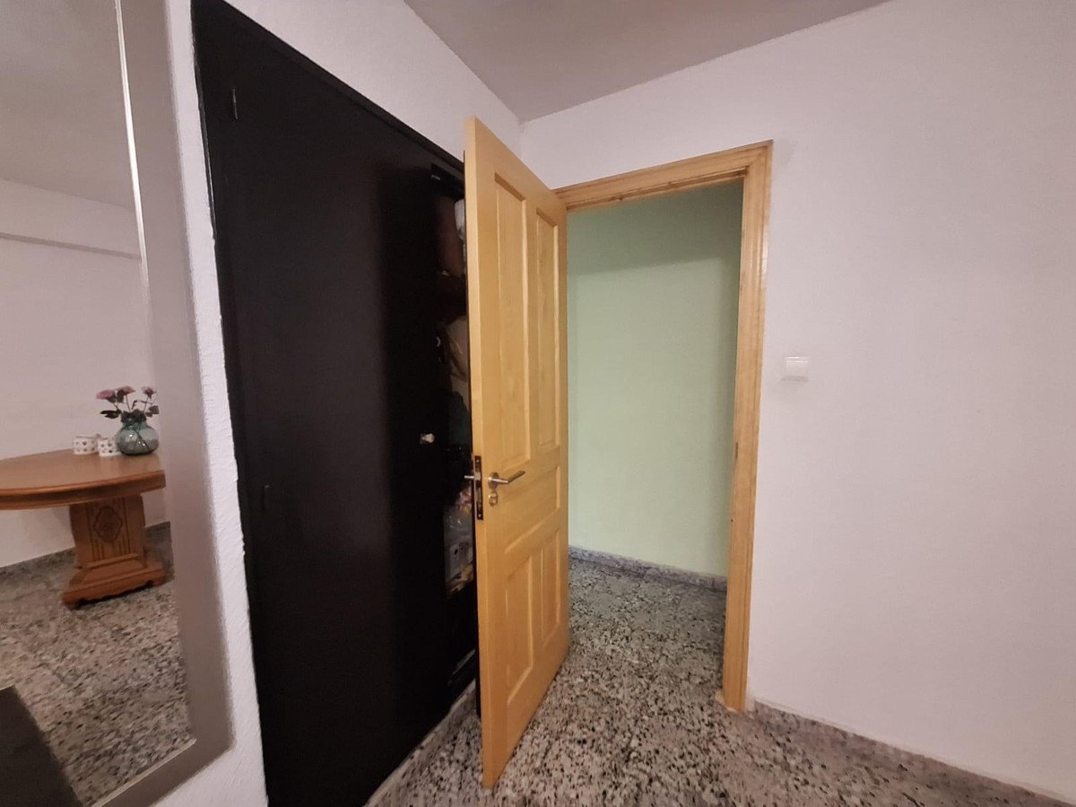 3 Bed Middle Floor Apartment in Alicante