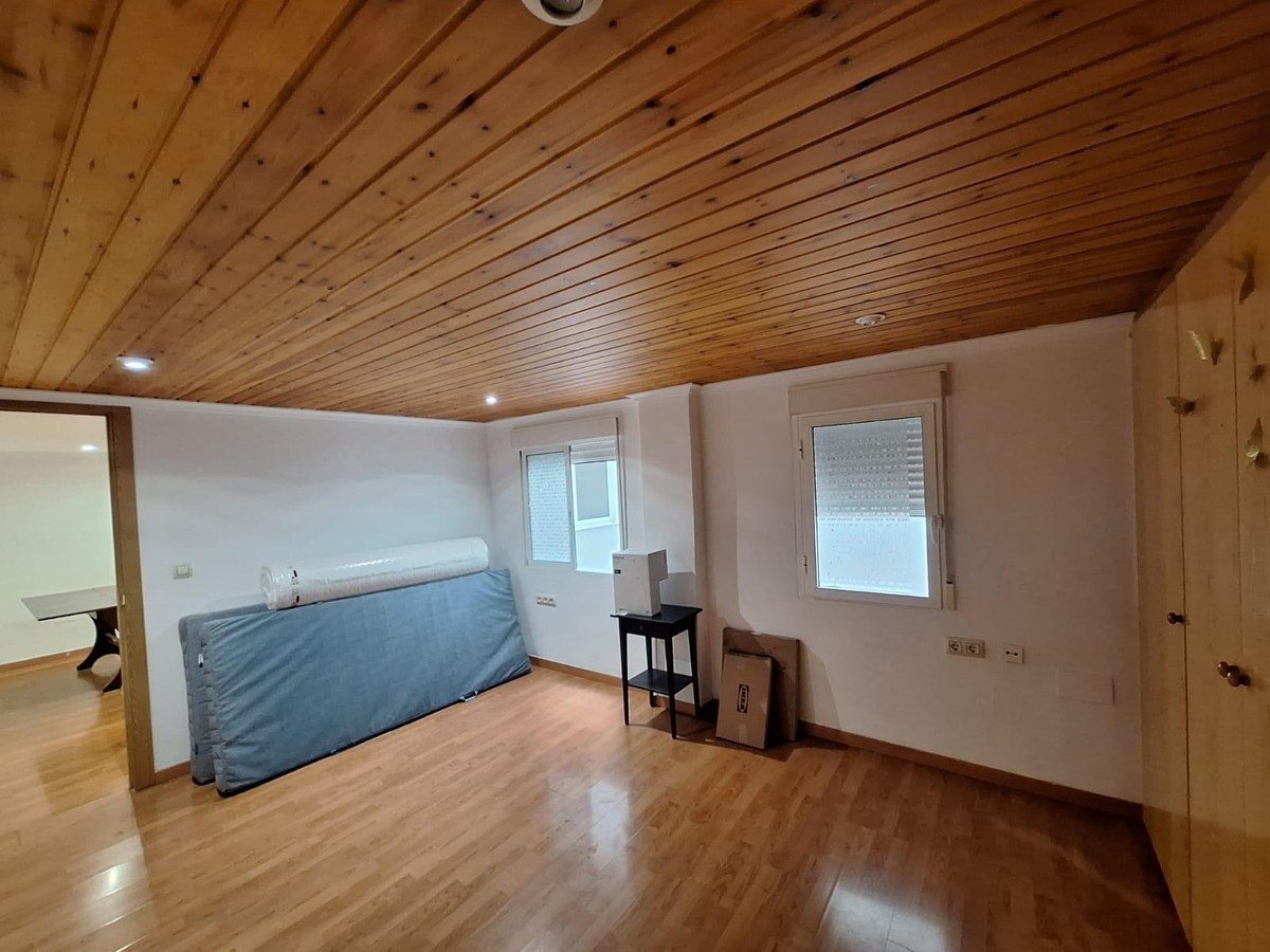 3 Bed Middle Floor Apartment in Alicante