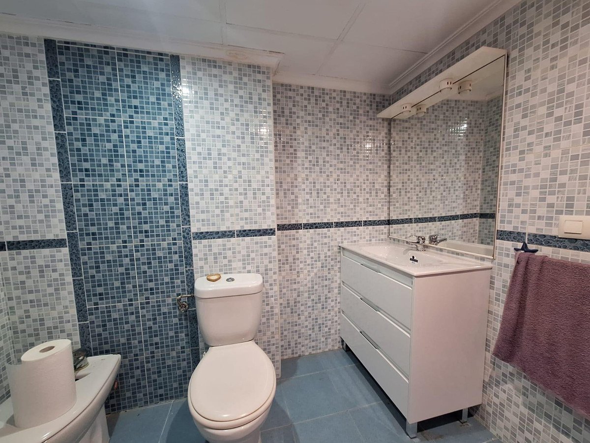 3 Bed Middle Floor Apartment in Alicante