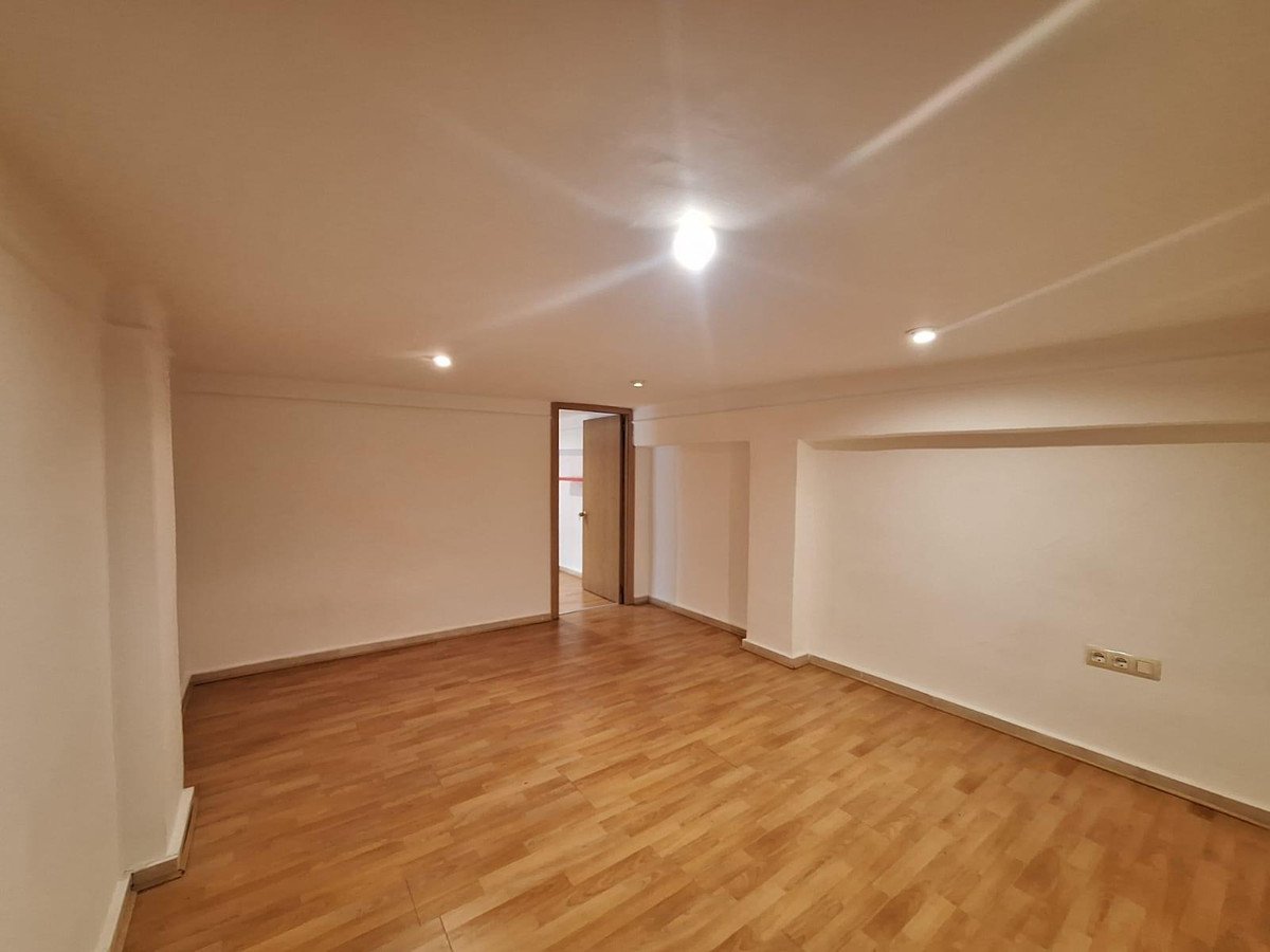 3 Bed Middle Floor Apartment in Alicante