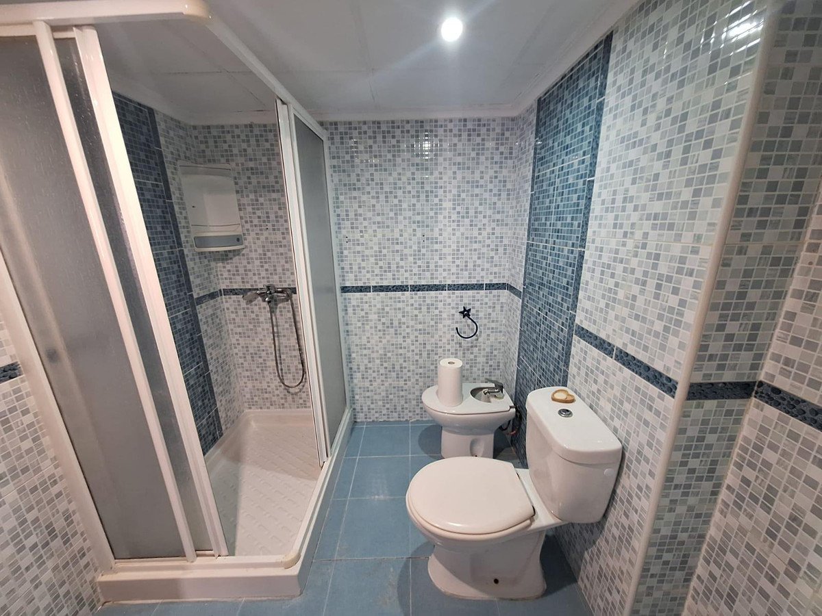 3 Bed Middle Floor Apartment in Alicante