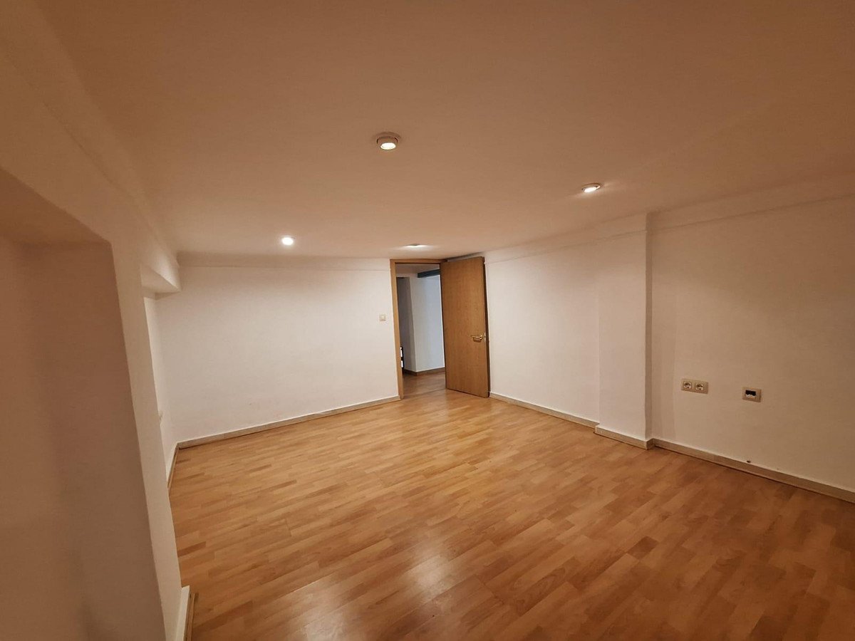 3 Bed Middle Floor Apartment in Alicante