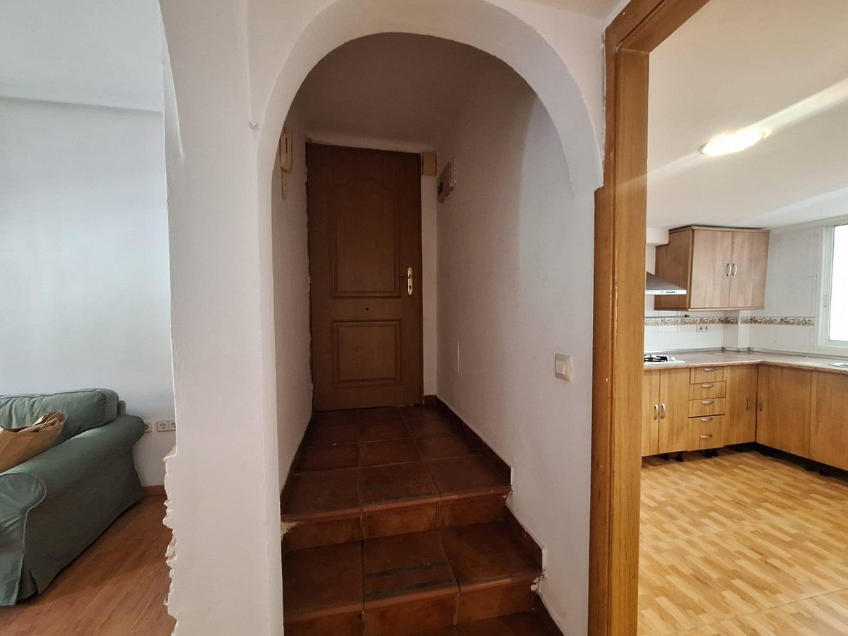 3 Bed Middle Floor Apartment in Alicante