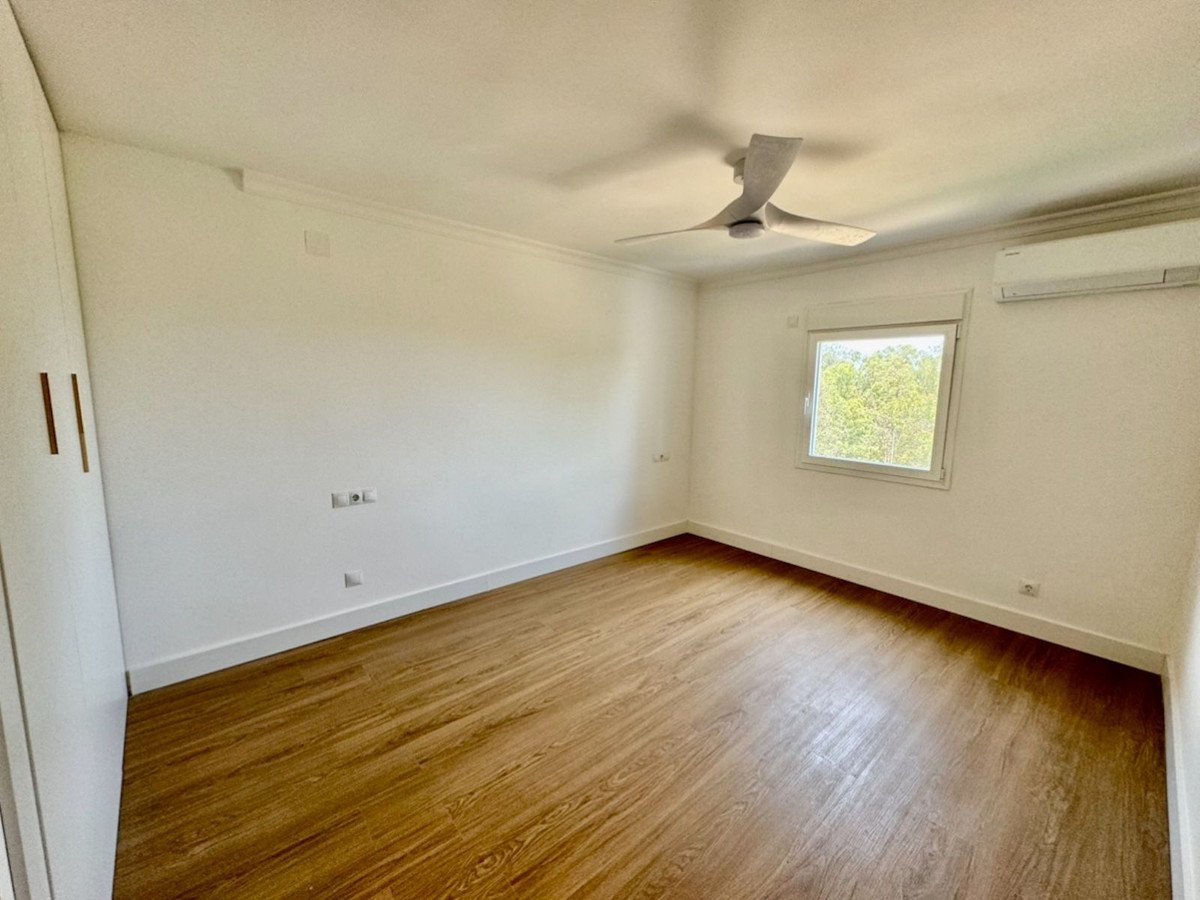 2 Bed Middle Floor Apartment in Atalaya