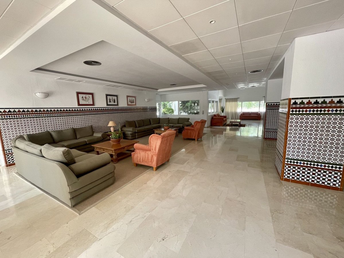 2 Bed Middle Floor Apartment in Atalaya