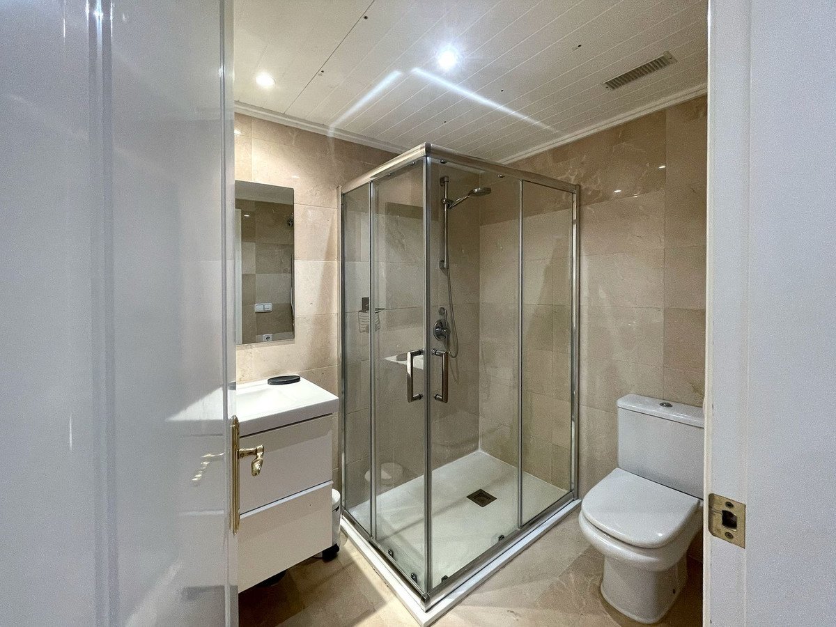 2 Bed Middle Floor Apartment in Los Arqueros
