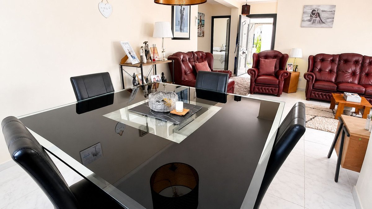 2 Bed Detached Villa in El Faro