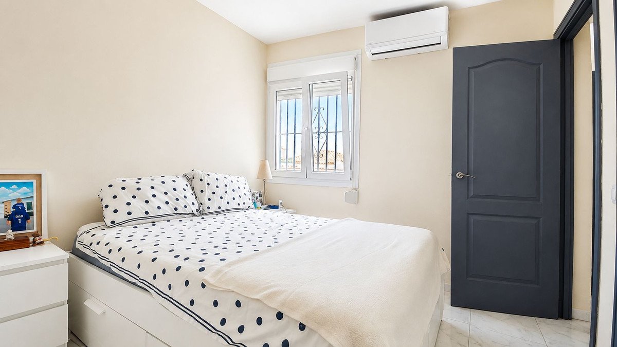 2 Bed Detached Villa in El Faro