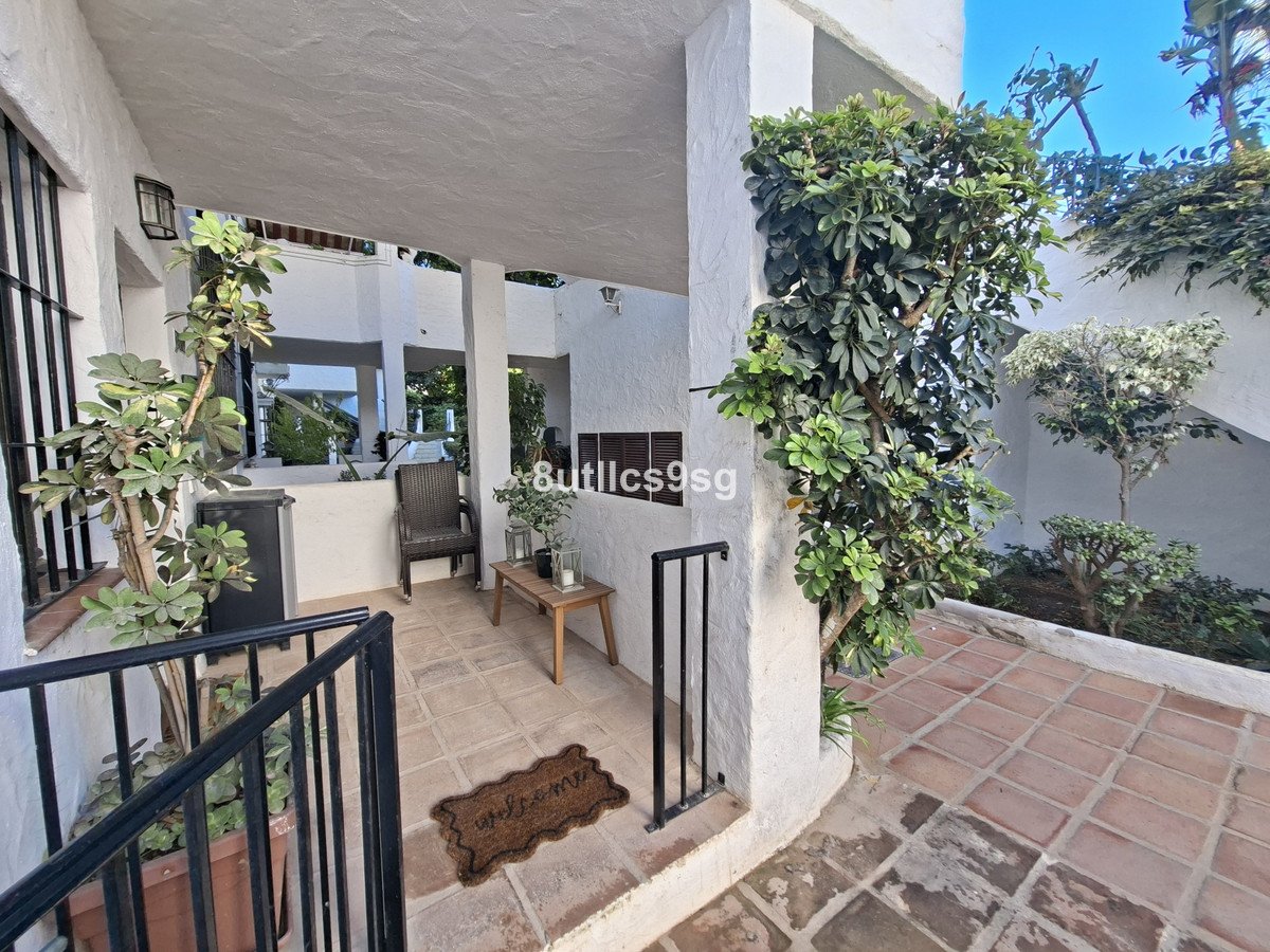 3 Bed Ground Floor Apartment in Nueva Andalucía