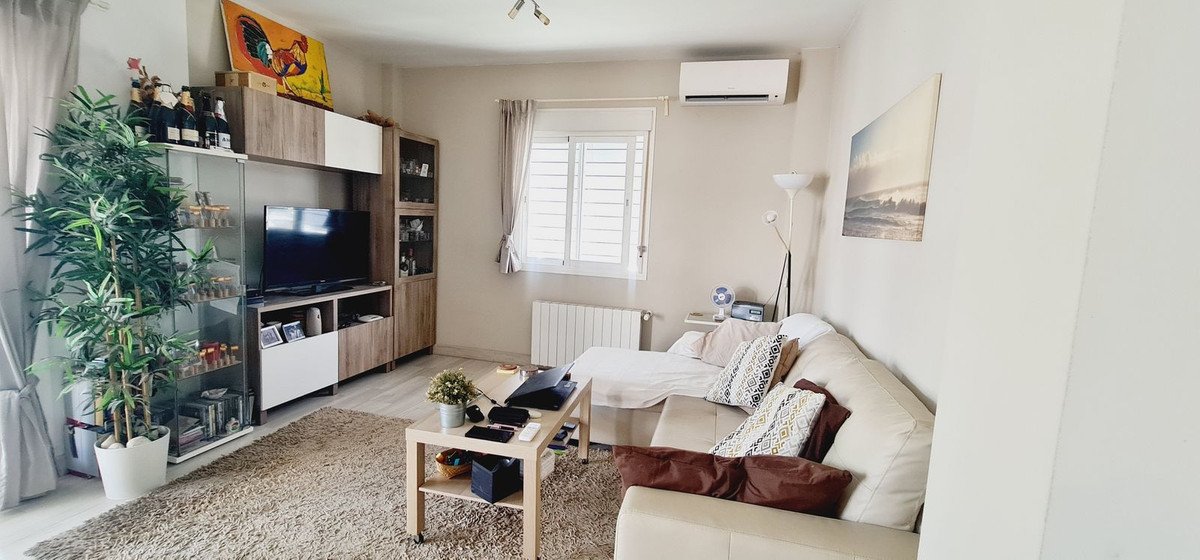 4 Bed Detached Villa in Alhaurín de la Torre