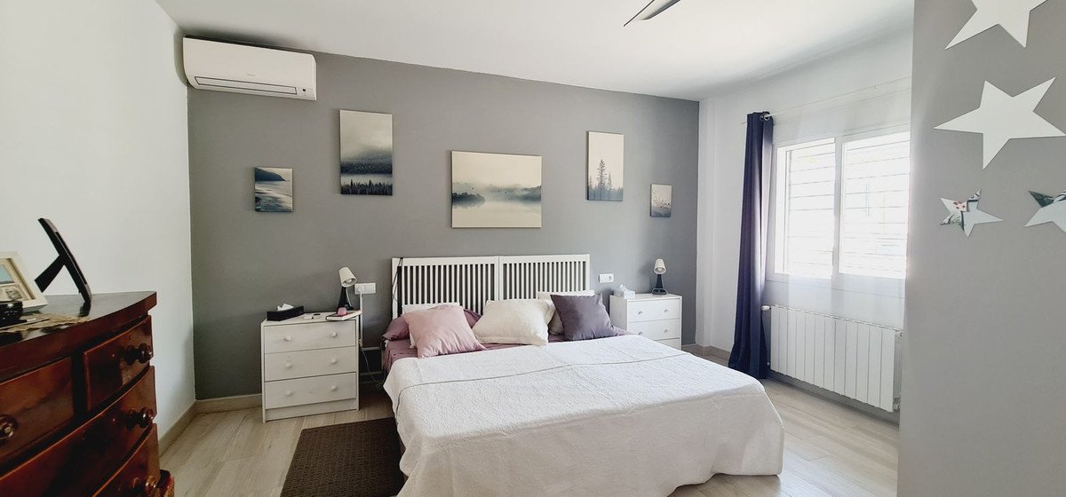 4 Bed Detached Villa in Alhaurín de la Torre