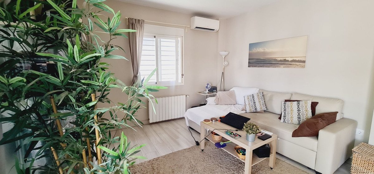 4 Bed Detached Villa in Alhaurín de la Torre