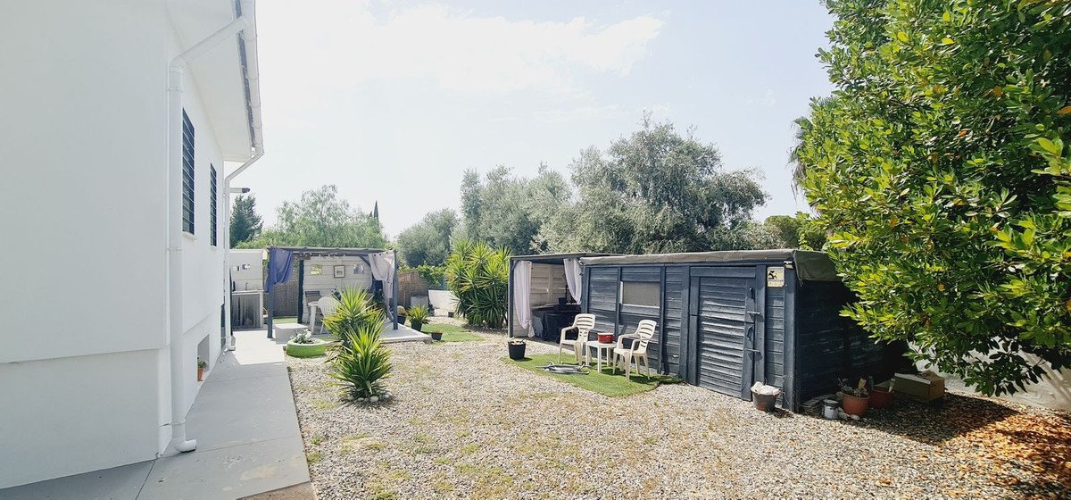 4 Bed Detached Villa in Alhaurín de la Torre