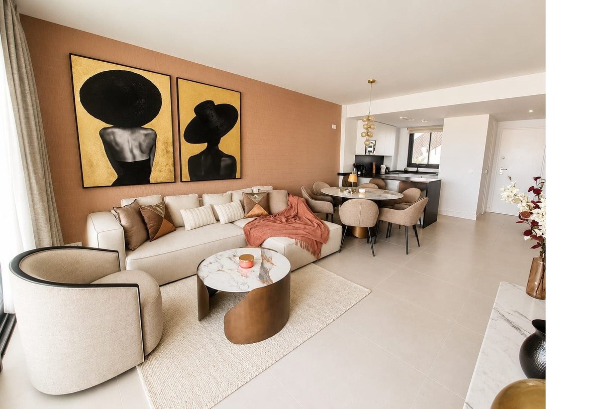 2 Bed Middle Floor Apartment in Higueron