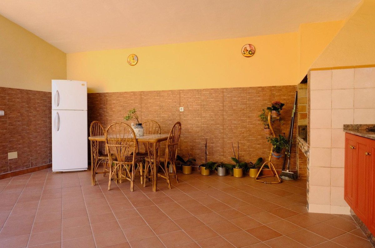 5 Bed Townhouse in Orihuela