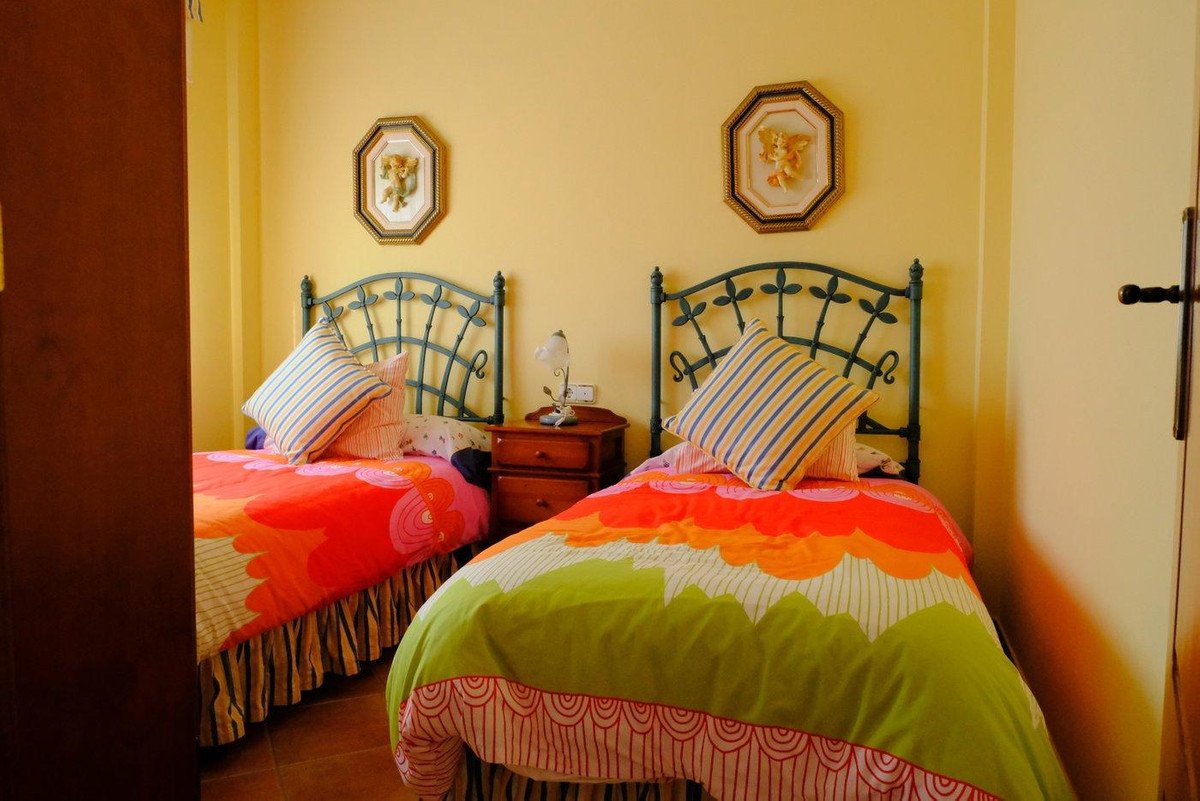 5 Bed Townhouse in Orihuela