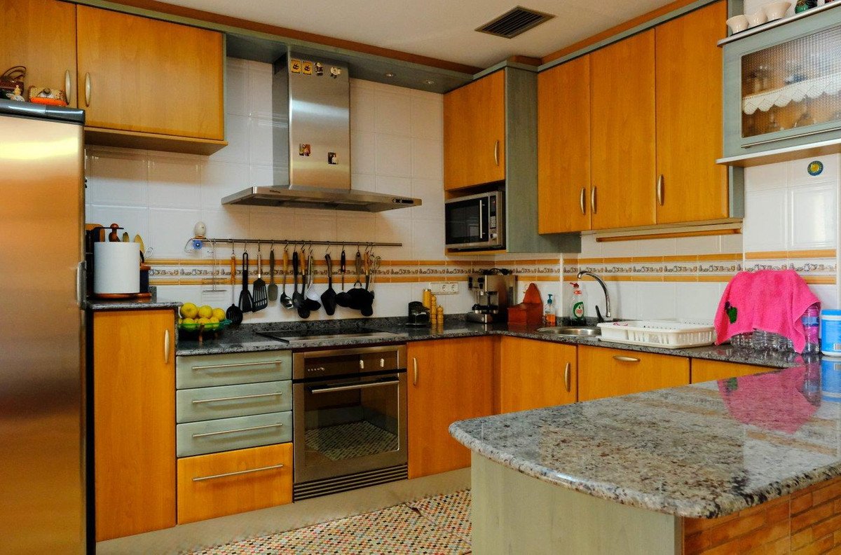 5 Bed Townhouse in Orihuela