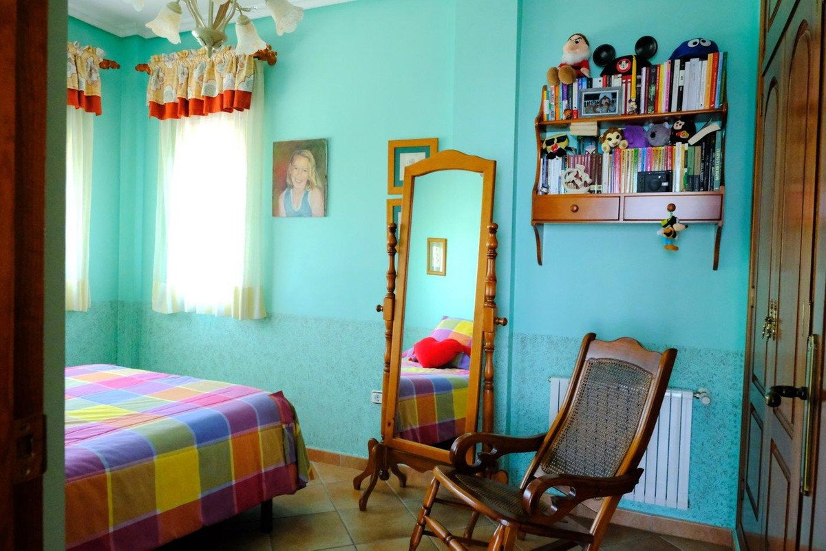 5 Bed Townhouse in Orihuela