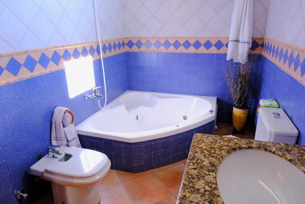 5 Bed Townhouse in Orihuela
