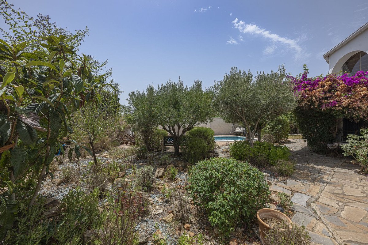 4 Bed Detached Villa in Punta Chullera