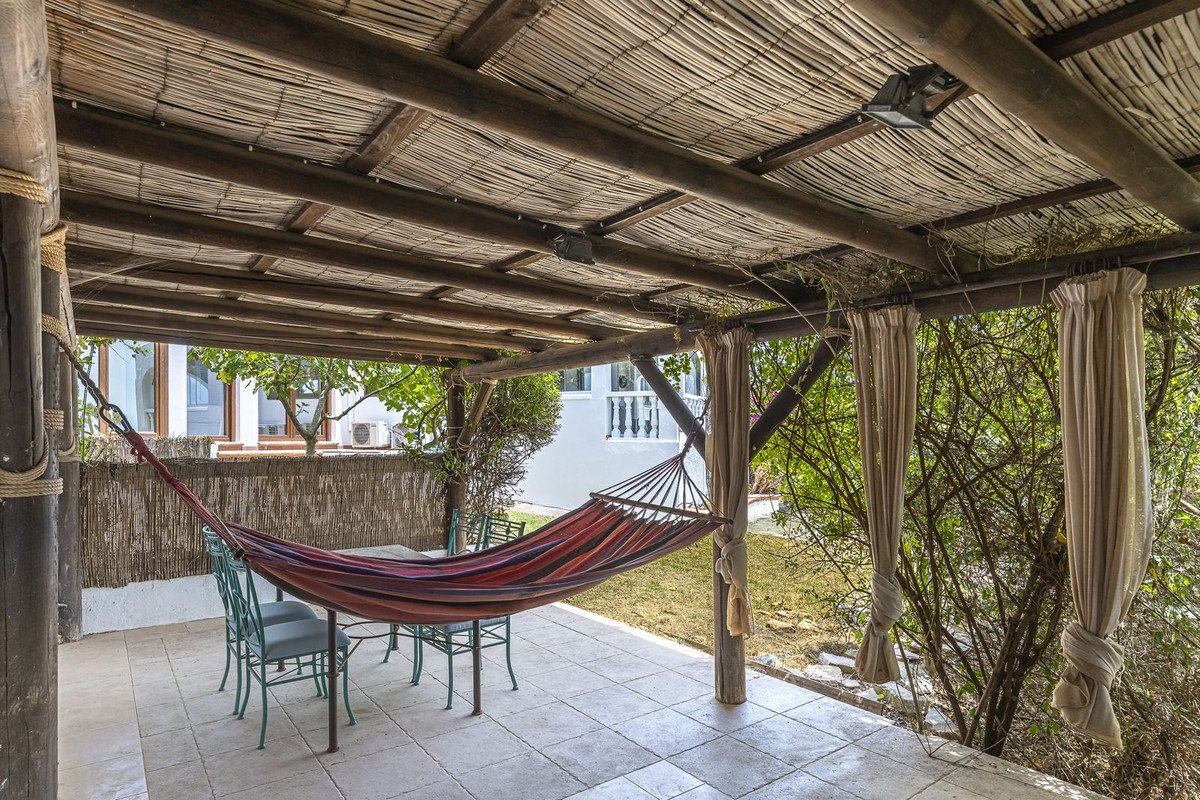 4 Bed Detached Villa in Punta Chullera