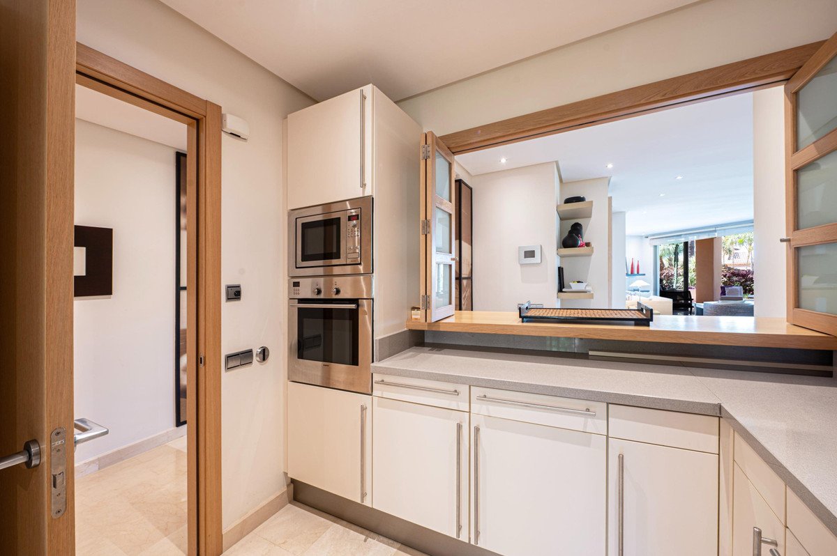 2 Bed Ground Floor Apartment in Sierra Blanca